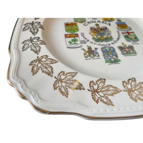 Vintage Plate Canada Coats of Arms by Alfred Meakin Square Maple Leaf Plate Souv - Picture 4 of 7